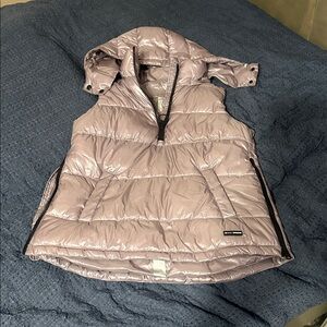 DKNY Women's Puffer Vest in Light Purple